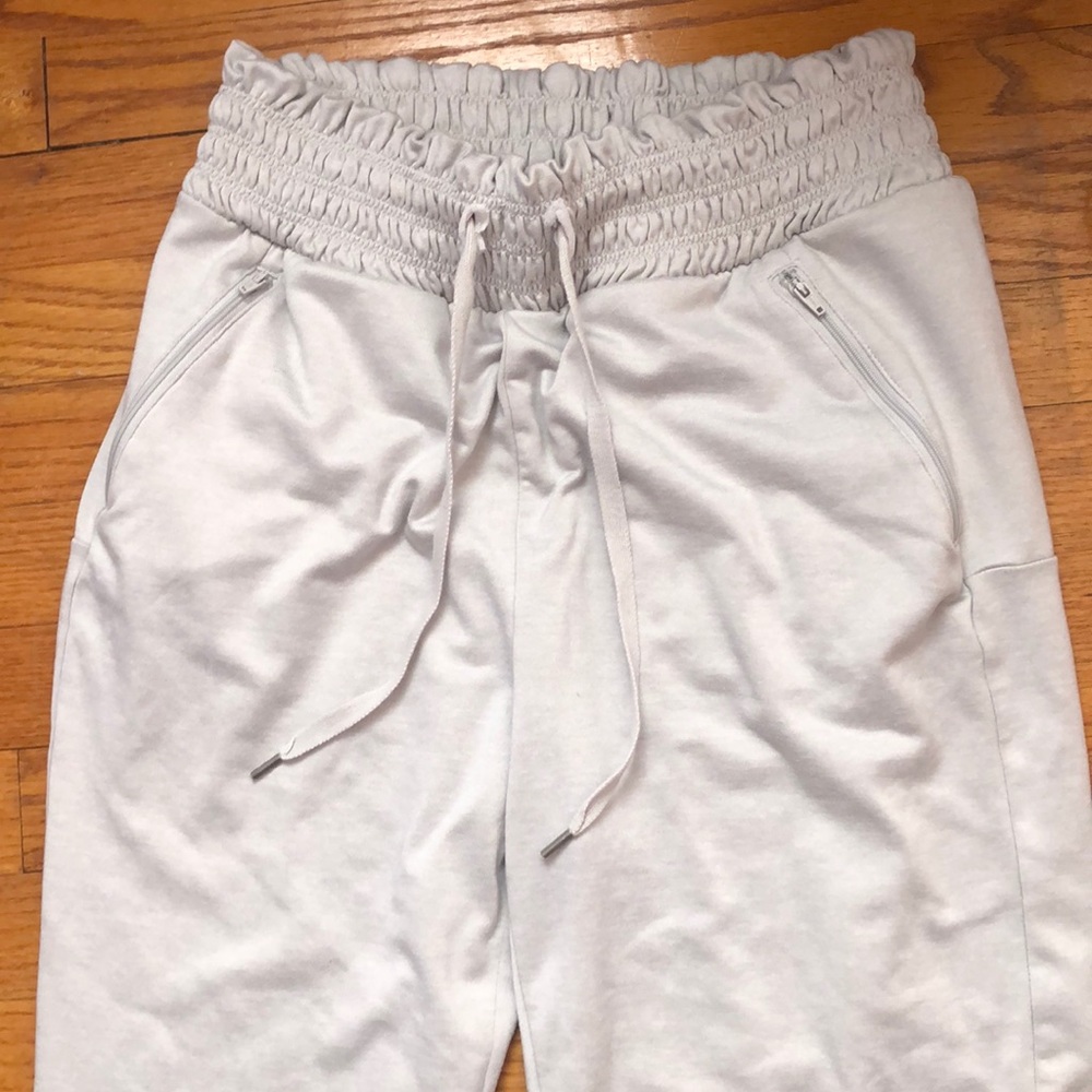 american eagle sweatpants